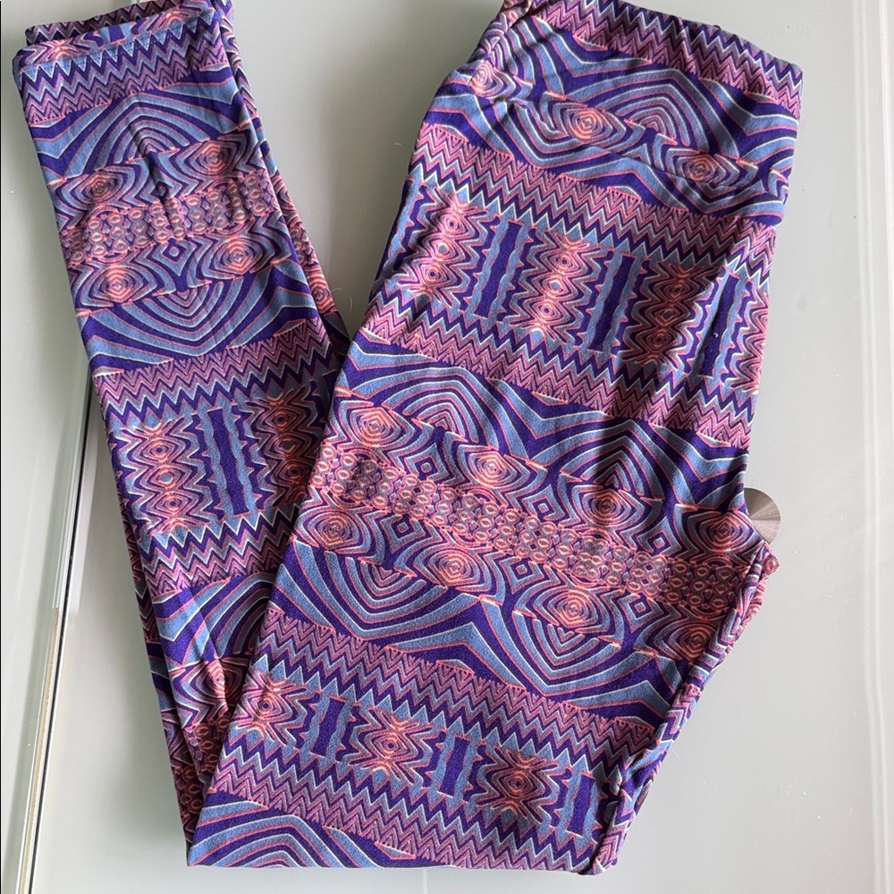 Colorful Geometric Lularoe os Leggings